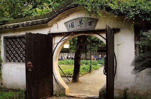 从百草园到三味书屋